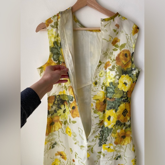 Vintage floral A-line maxi dress - Picture 11 of 16